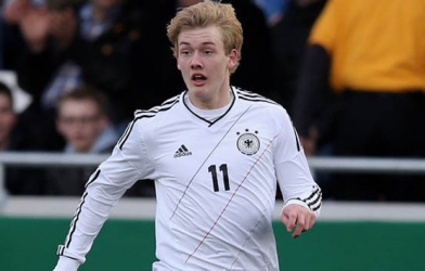 Tam đại gia bóng đá Anh quyết chiến vì “Januzaj mới”